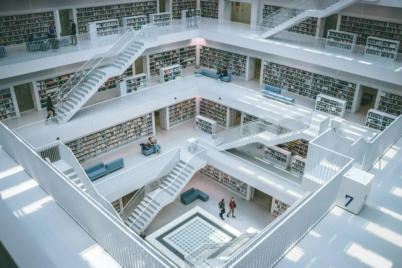 Geometric open floors of Stuttgart library